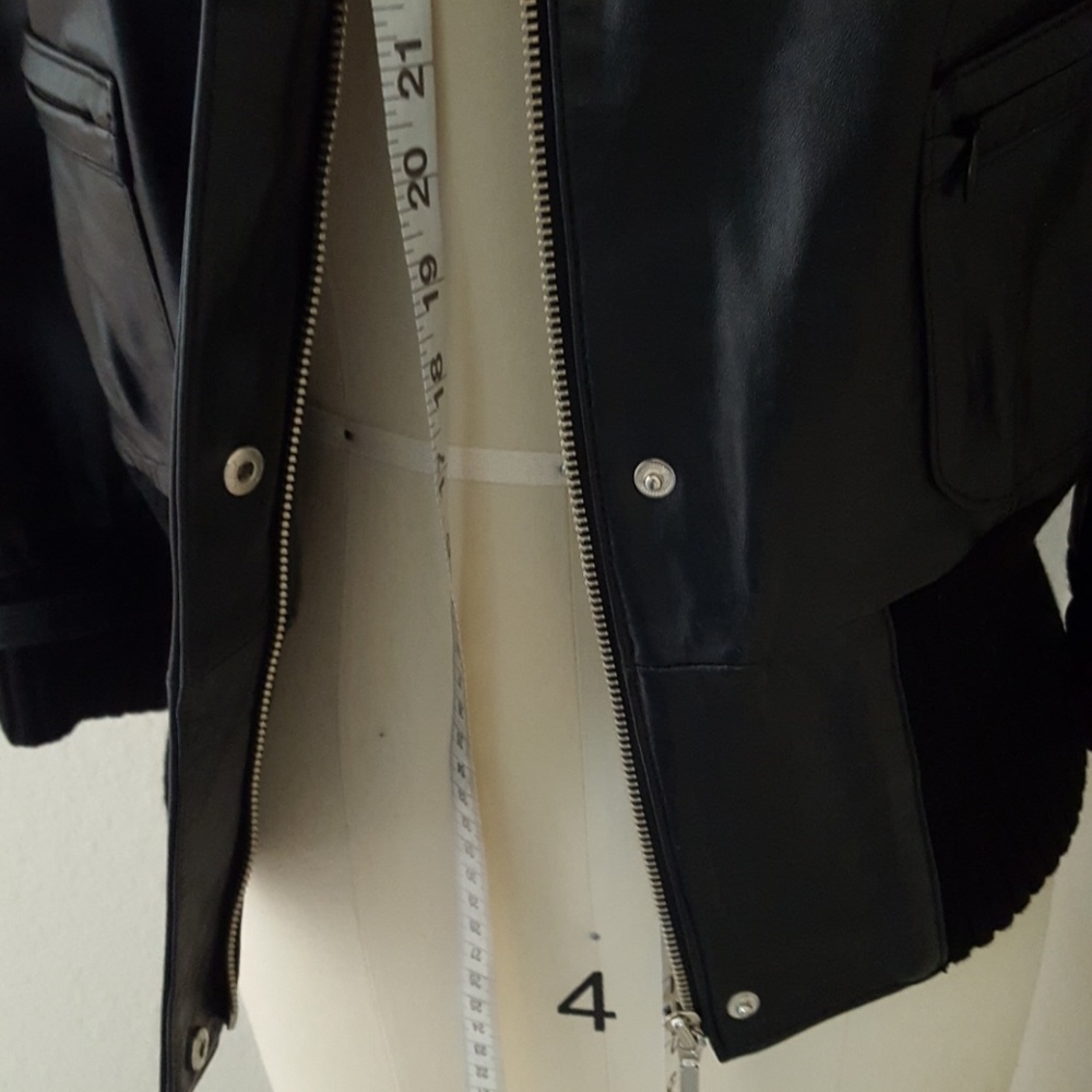 Bebe 90's Vintage Leather Funnel Neck Moto Style Jacket - Picture 4 of 8